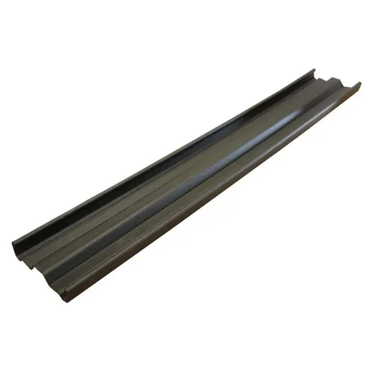 Suksen pohja Iron Baltic Timber Sled -malliin