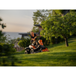 Ajettava ruohonleikkuri Husqvarna R 200iX AWD