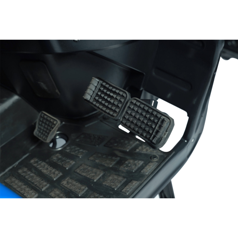 Traktori Solis 26 6+2 4WD SideShift etukuormaajalla