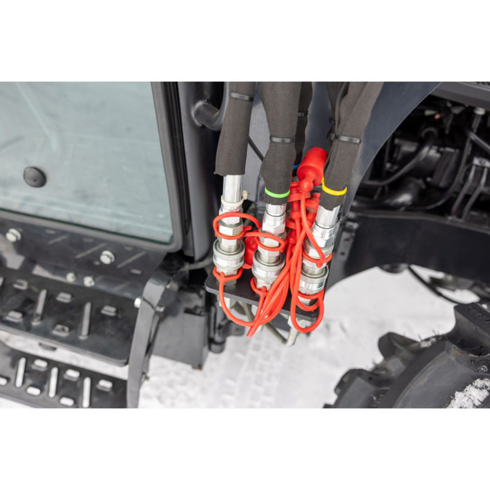 Traktori Solis 60 12+12 4WD Stage V Turbo ohjaamolla ja etukuormaajalla