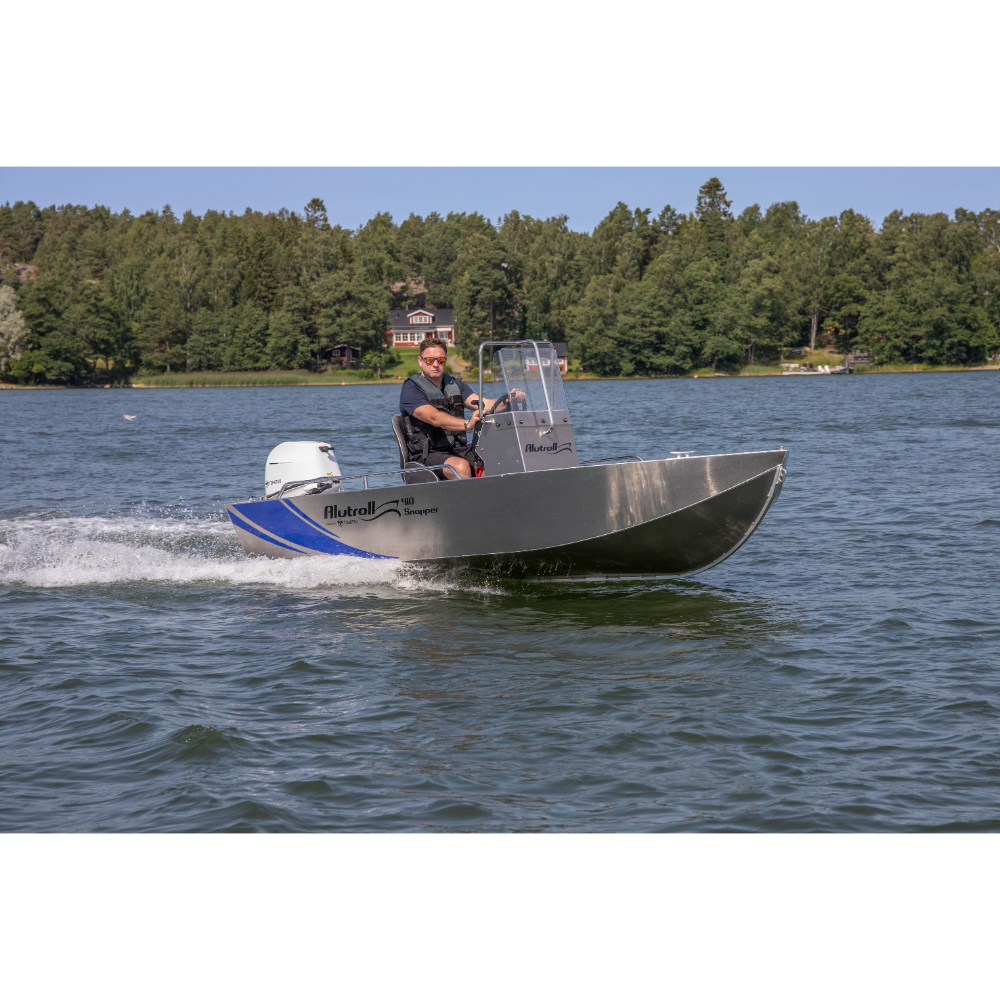 Moottorivene Alutroll 410 Snapper pro keskipulpetilla Tohatsu MFS40AWETL perämoottorilla - Image 8