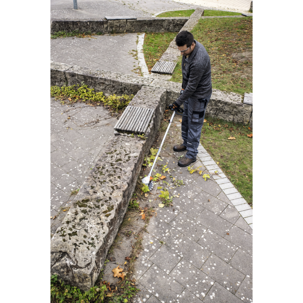 Akkukombimoottori Stihl KMA 135 R
