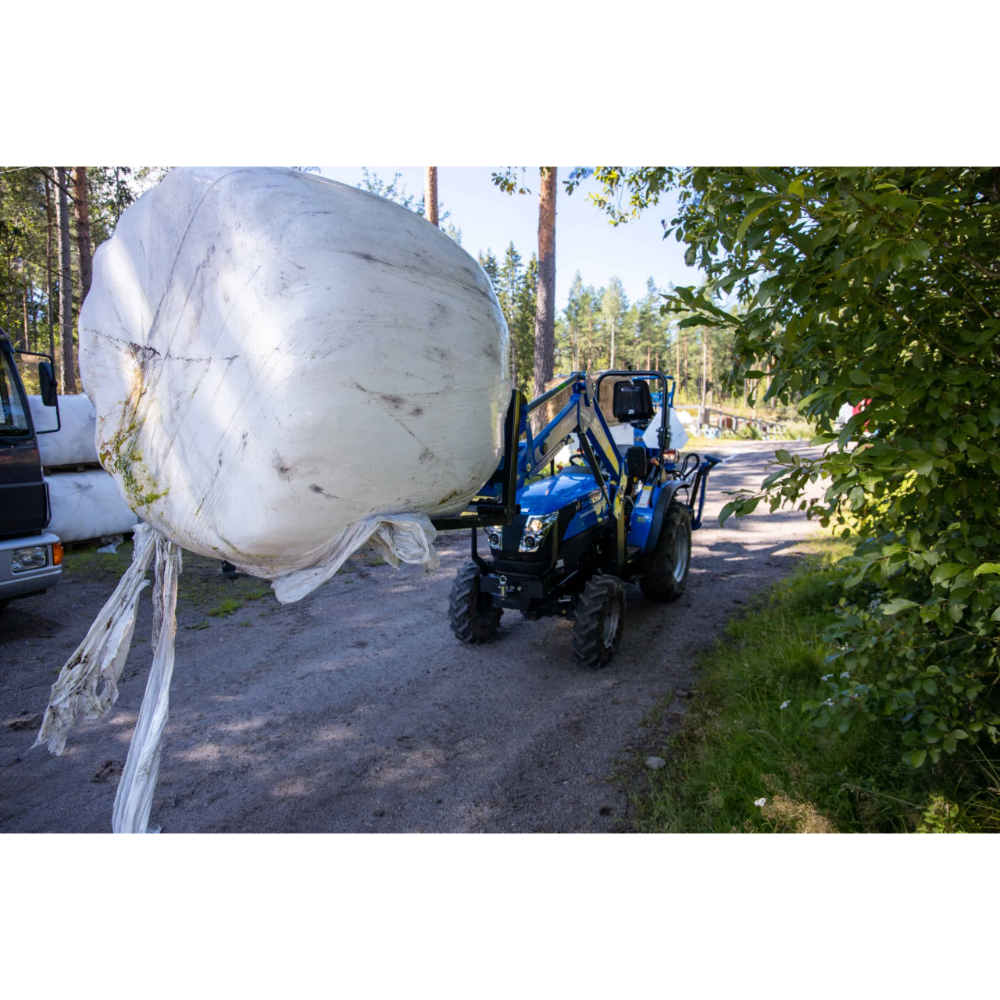 Traktori Solis 26 HST PRO+ 4WD etukuormaajalla